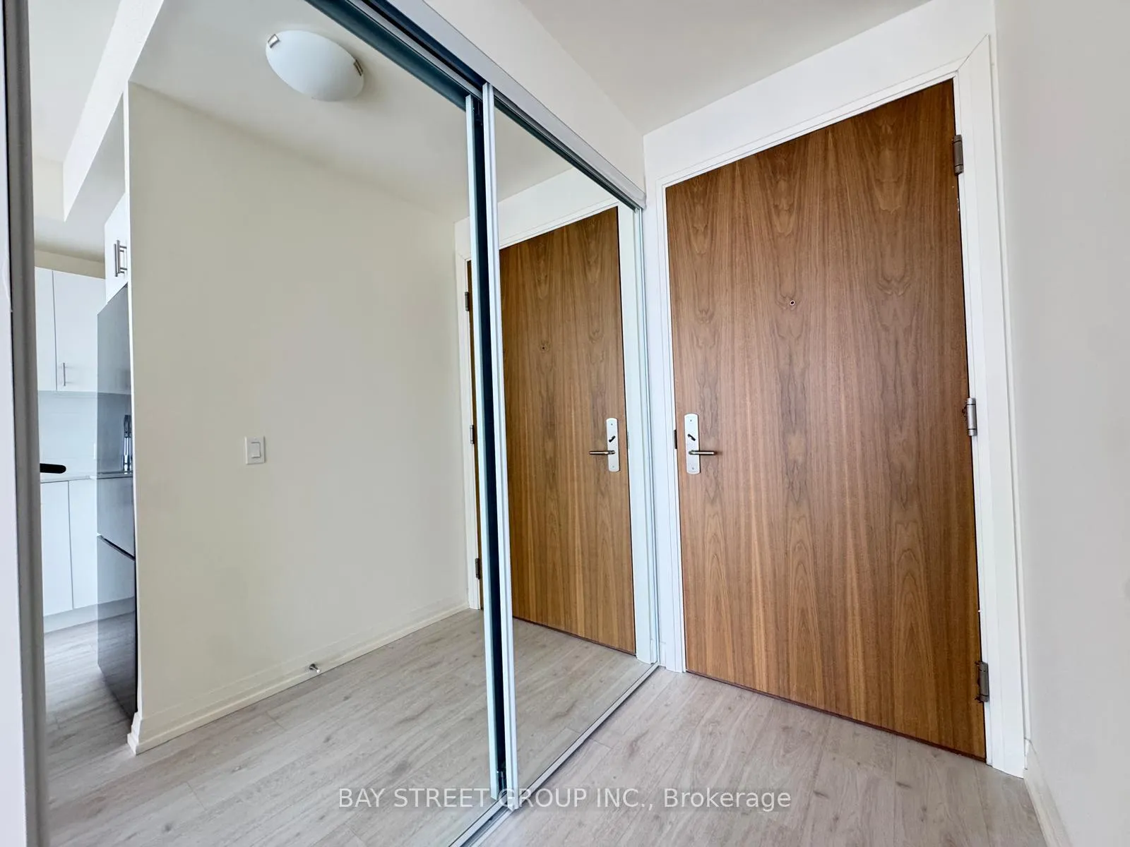 Photo 7 of Unit 1107, 27 Korda Gate, Vaughan, Vellore Village — HOMEH