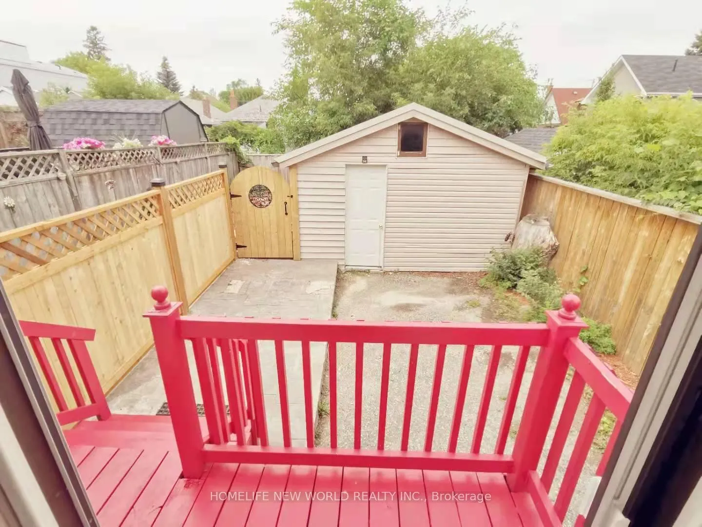 Photo 11 of 26 Epsom U2 Avenue, Toronto, Woodbine-Lumsden — HOMEH