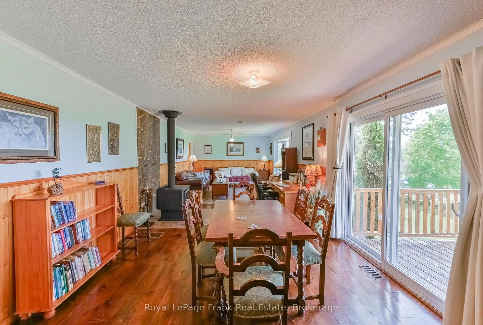 Photo 10 of 835 Kimberly Drive, Selwyn — HOMEH
