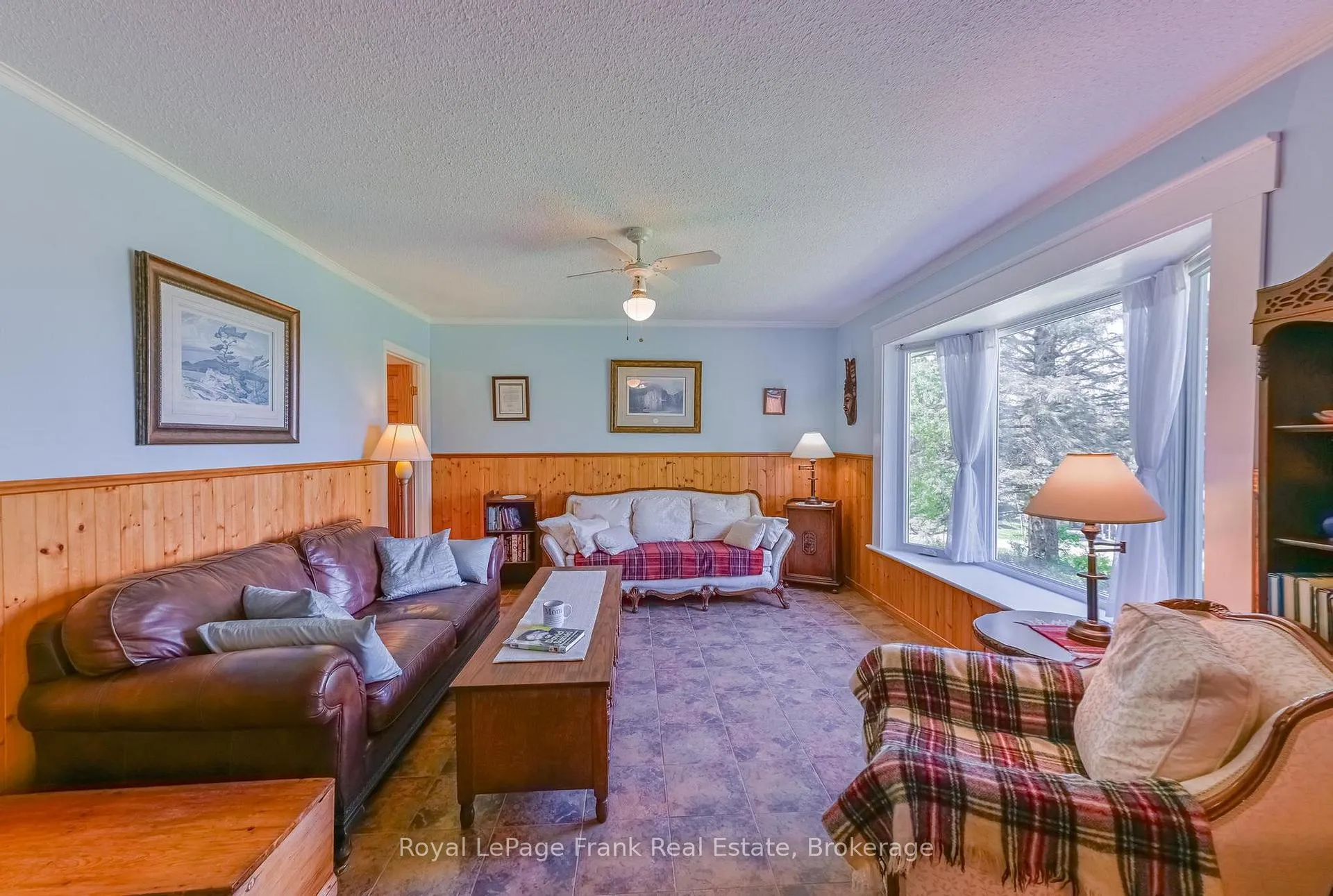 Photo 13 of 835 Kimberly Drive, Selwyn — HOMEH