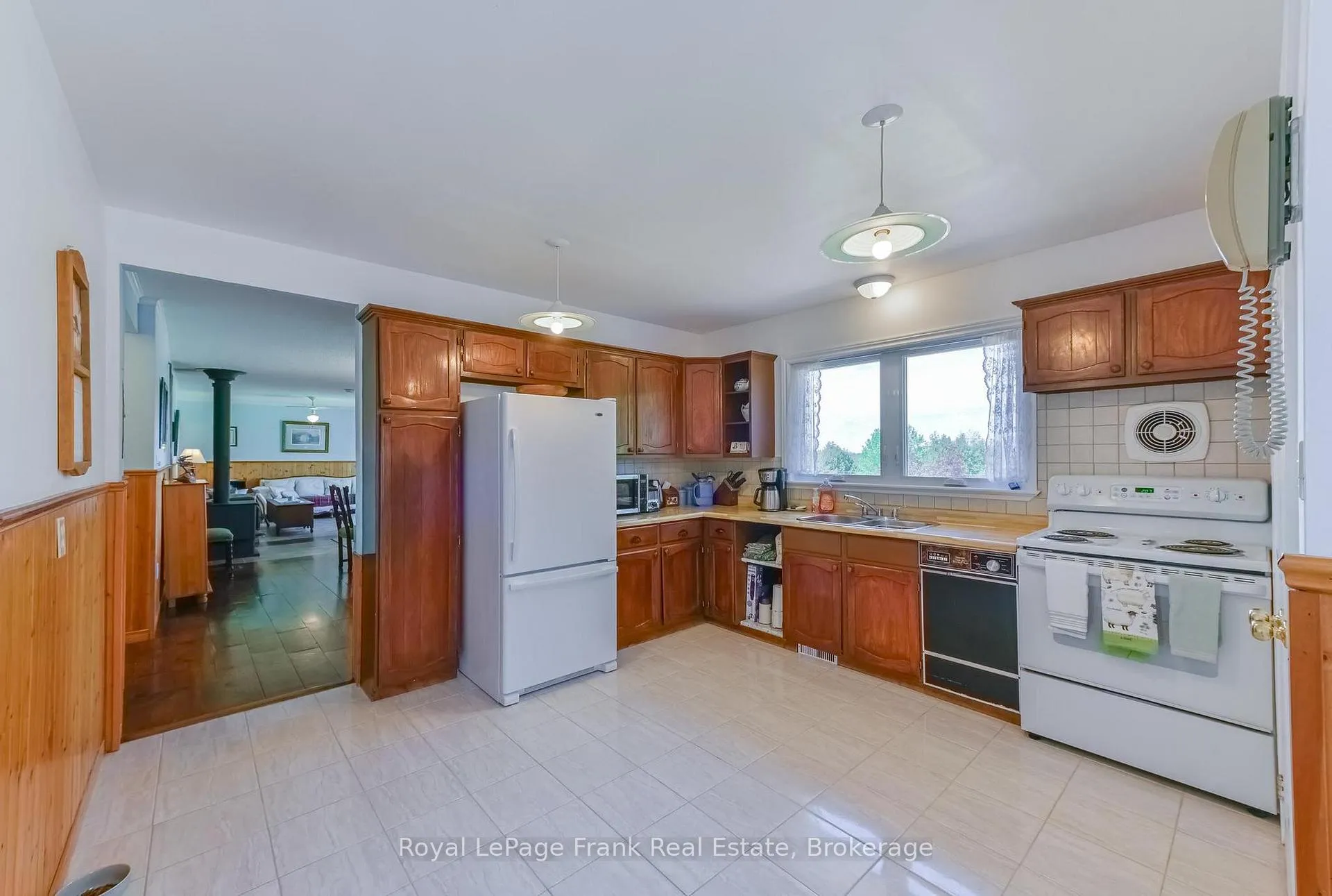 Photo 38 of 835 Kimberly Drive, Selwyn — HOMEH