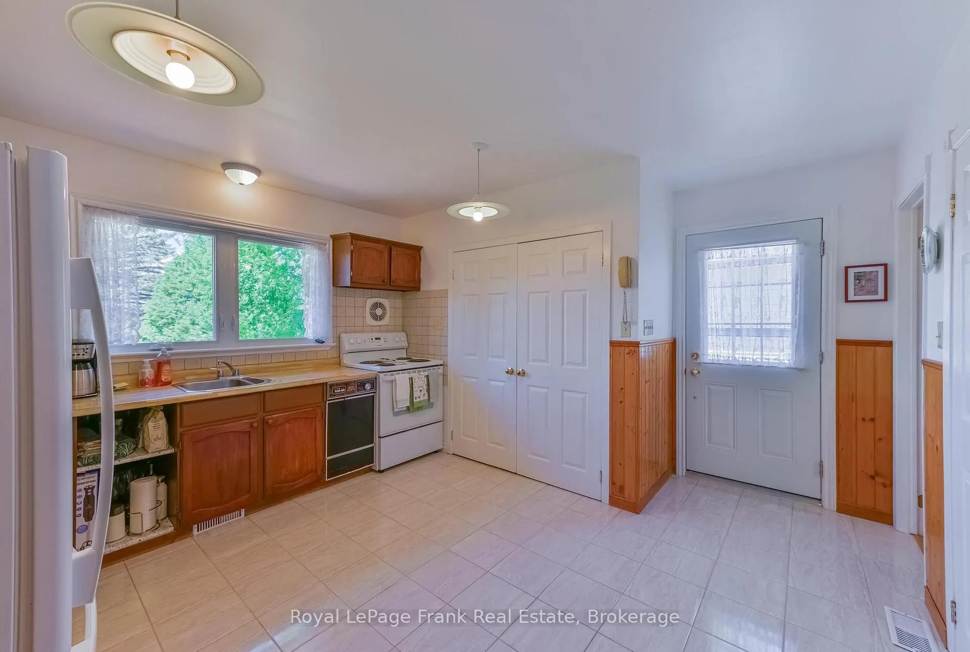 Photo 39 of 835 Kimberly Drive, Selwyn — HOMEH