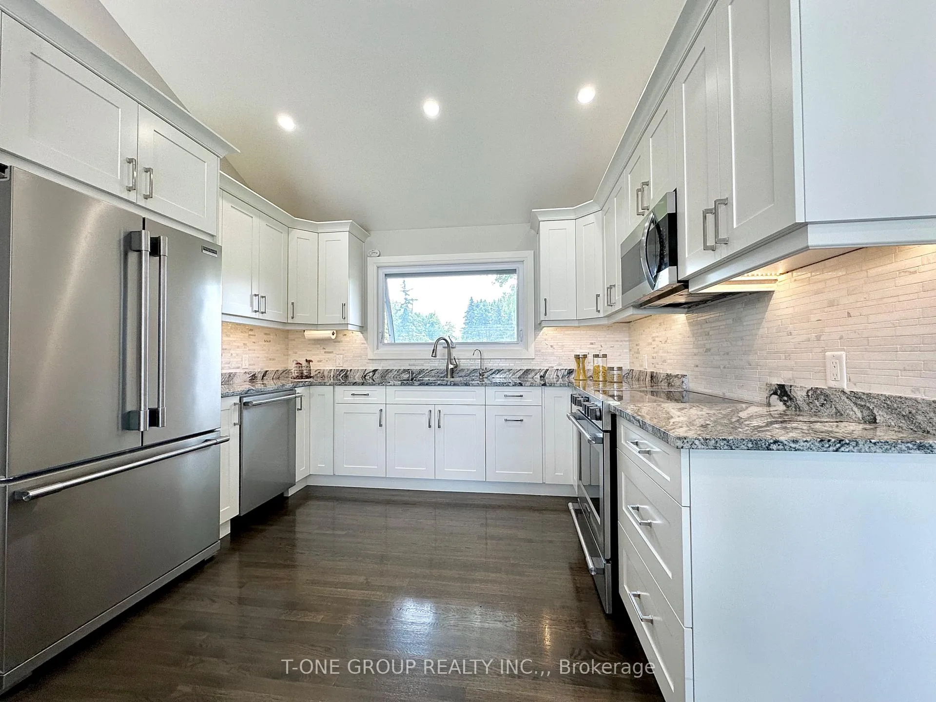 Photo 10 of 1724 County Road 3, Prince Edward County, Ameliasburg Ward — HOMEH