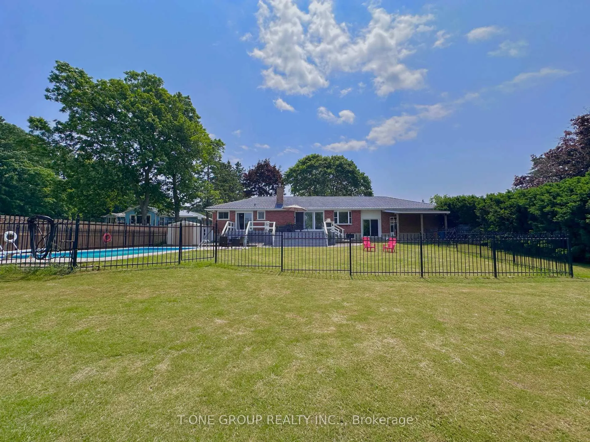 Photo 45 of 1724 County Road 3, Prince Edward County, Ameliasburg Ward — HOMEH
