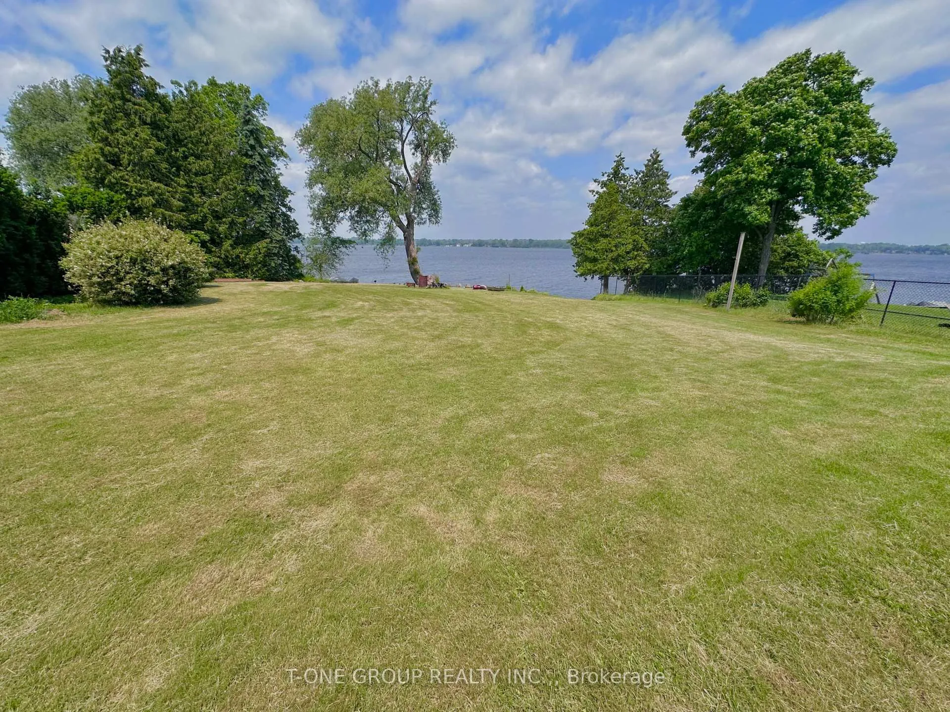 Photo 46 of 1724 County Road 3, Prince Edward County, Ameliasburg Ward — HOMEH