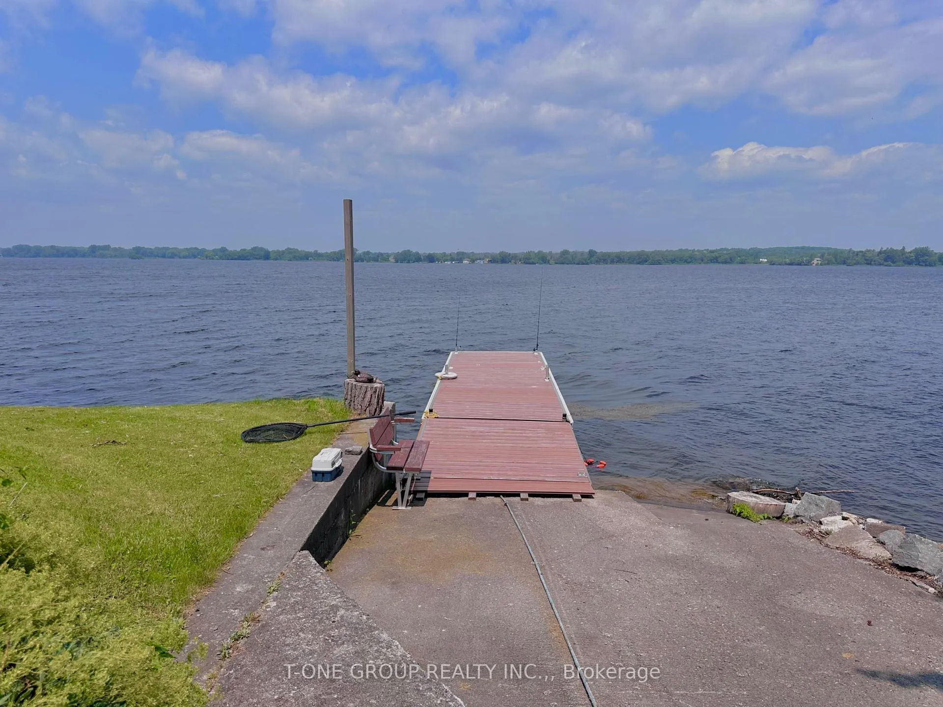 Photo 48 of 1724 County Road 3, Prince Edward County, Ameliasburg Ward — HOMEH