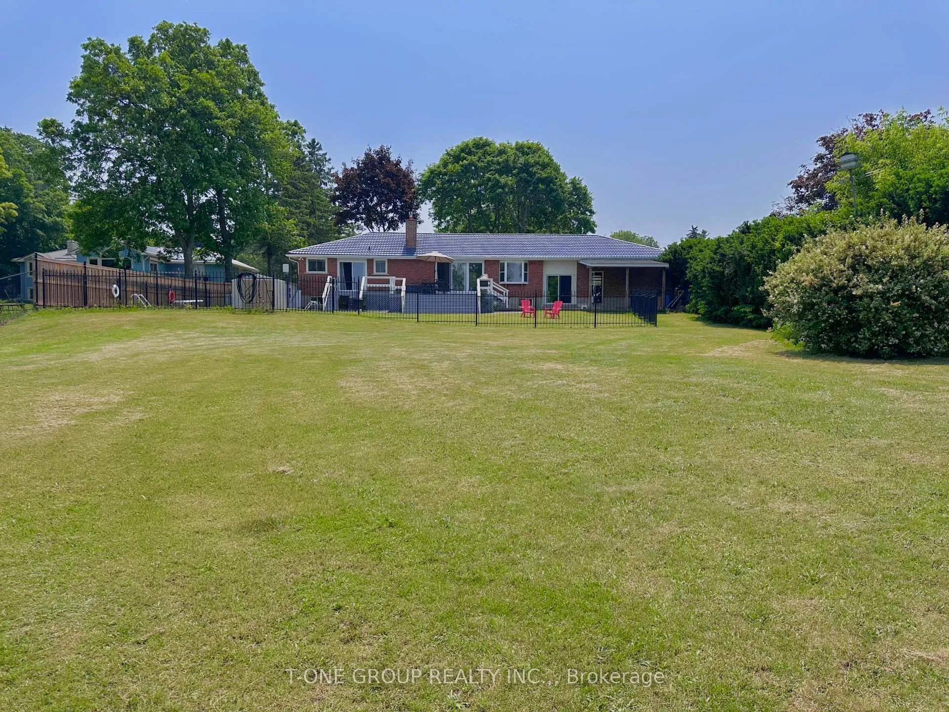 Photo 50 of 1724 County Road 3, Prince Edward County, Ameliasburg Ward — HOMEH