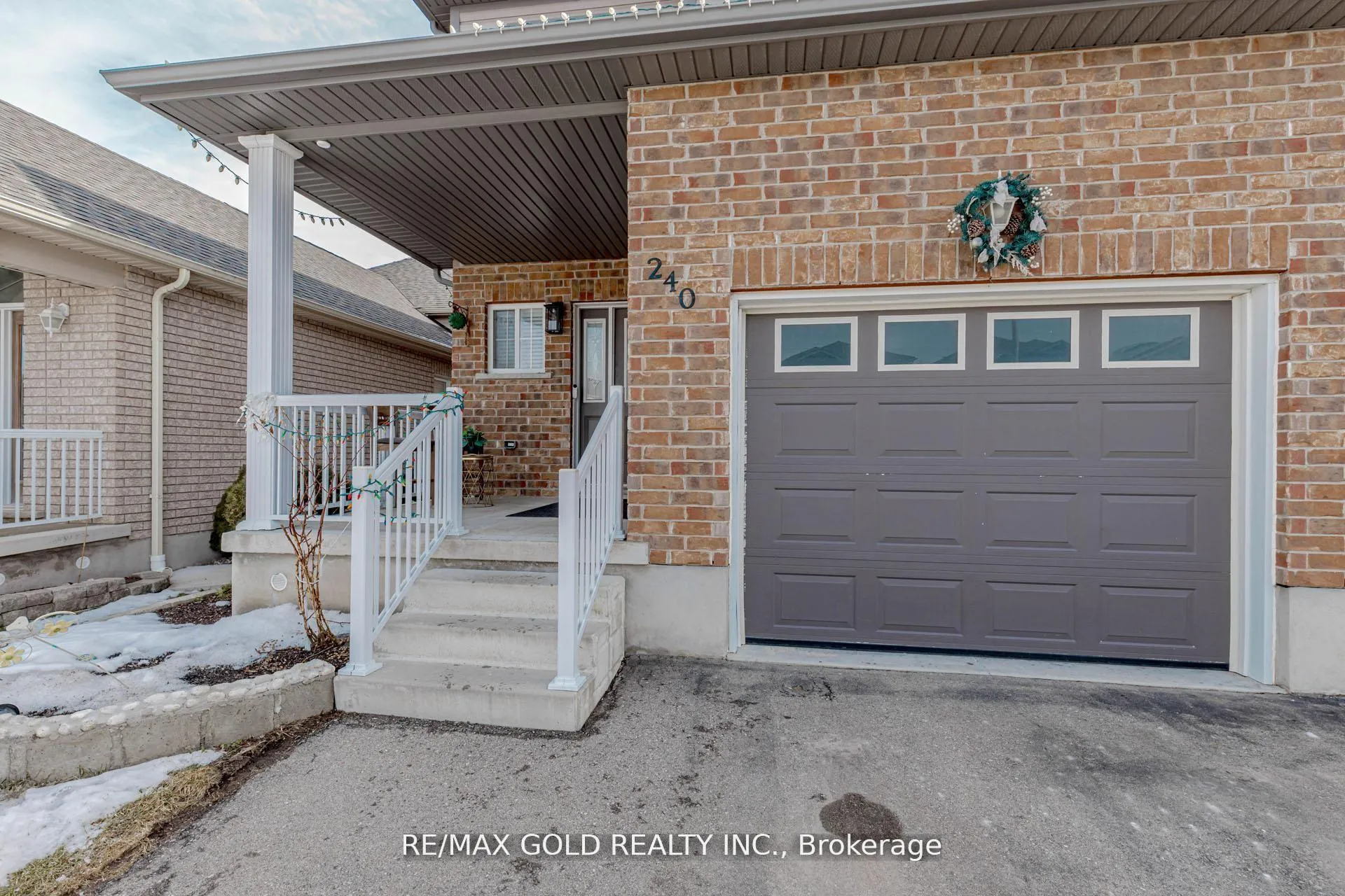 Photo 2 of 240 Birkinshaw Road, Cambridge, Christopher-Champlain — HOMEH