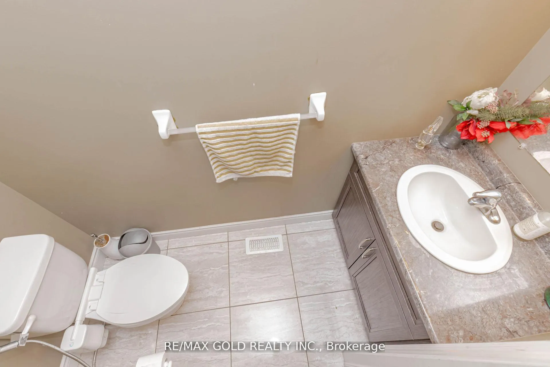 Photo 26 of 240 Birkinshaw Road, Cambridge, Christopher-Champlain — HOMEH