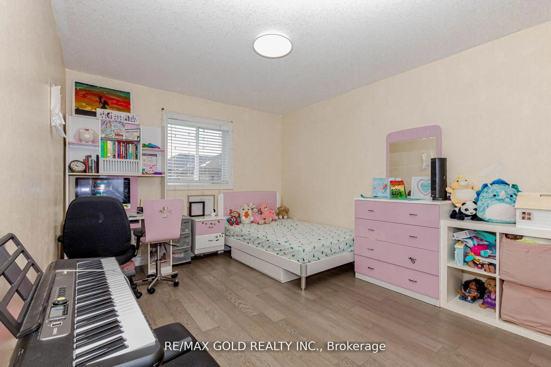 Photo 41 of 240 Birkinshaw Road, Cambridge, Christopher-Champlain — HOMEH