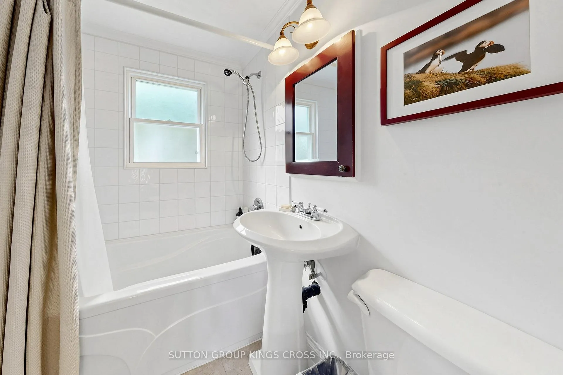 Photo 21 of 4 Matthew Street, Orangeville — HOMEH