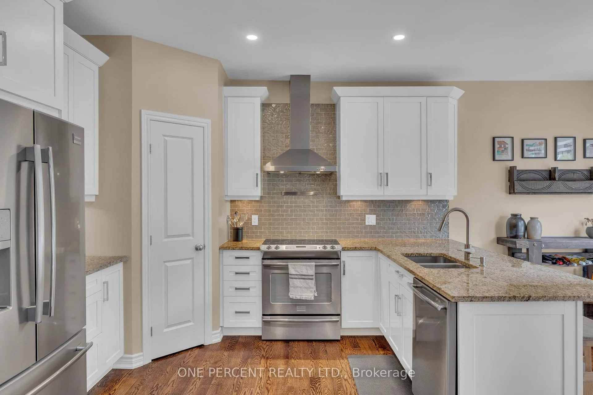 Photo 8 of 155 Stonewood Drive, Beckwith, Beckwith Twp — HOMEH