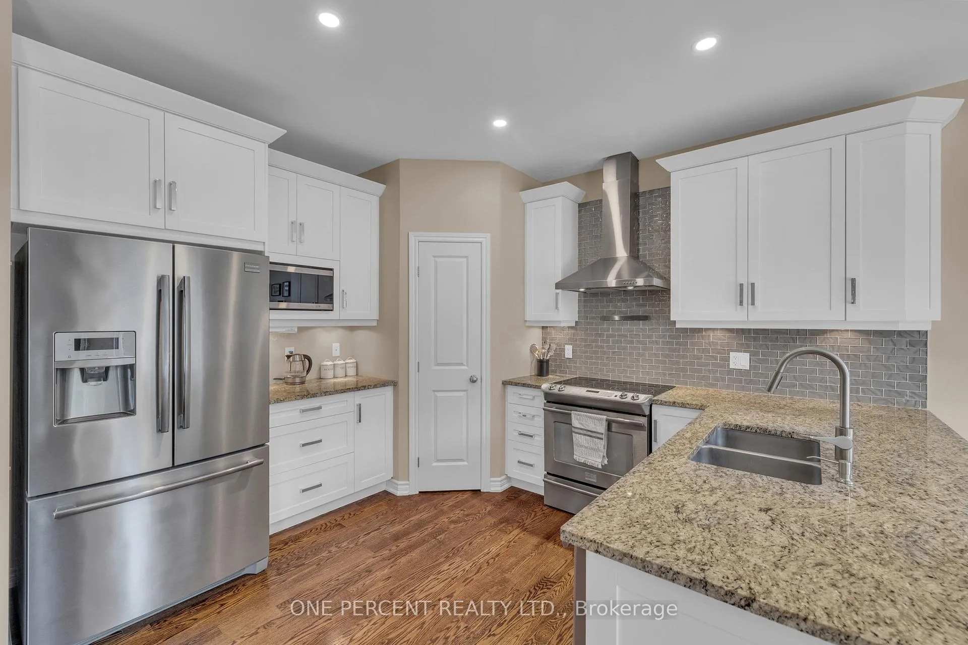 Photo 9 of 155 Stonewood Drive, Beckwith, Beckwith Twp — HOMEH