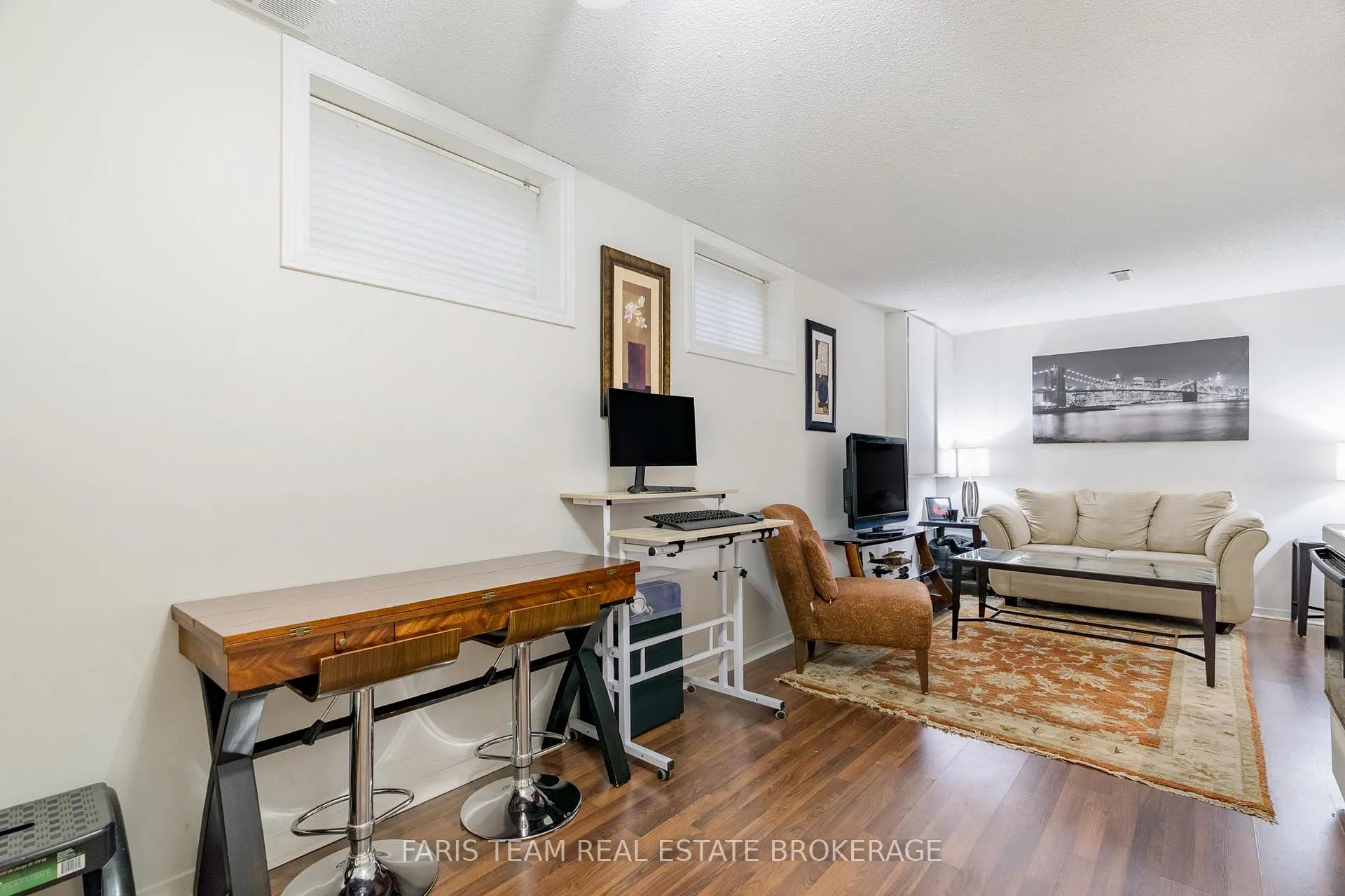Photo 25 of 40 Orwell Crescent, Barrie, Letitia Heights — HOMEH