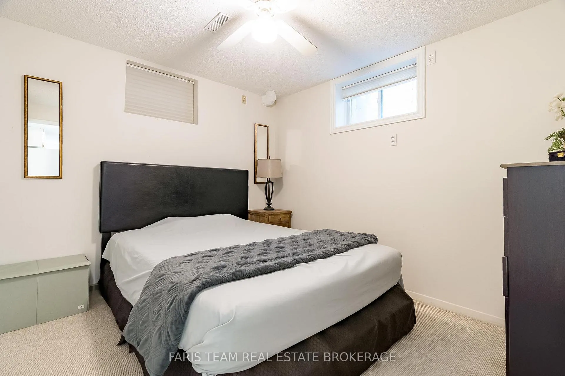 Photo 26 of 40 Orwell Crescent, Barrie, Letitia Heights — HOMEH