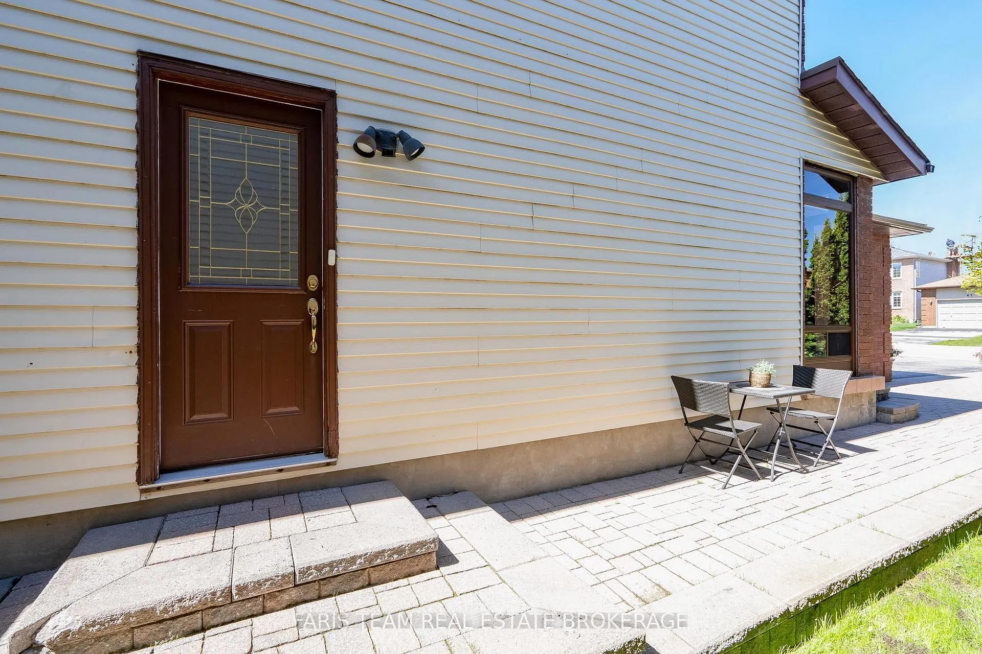 Photo 29 of 40 Orwell Crescent, Barrie, Letitia Heights — HOMEH