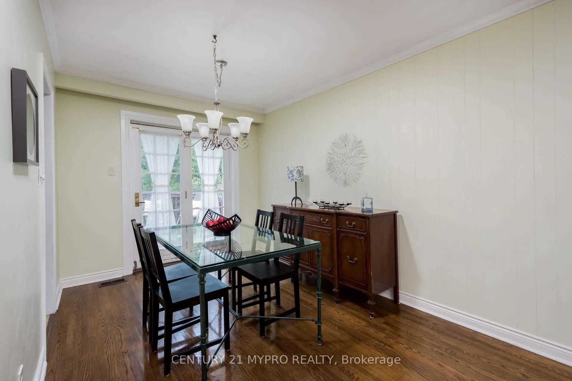 Photo 7 of 284 Hampton Heath Road, Burlington, Appleby — HOMEH