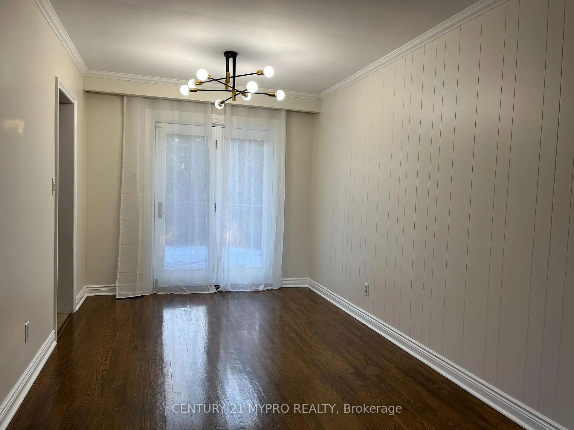 Photo 8 of 284 Hampton Heath Road, Burlington, Appleby — HOMEH