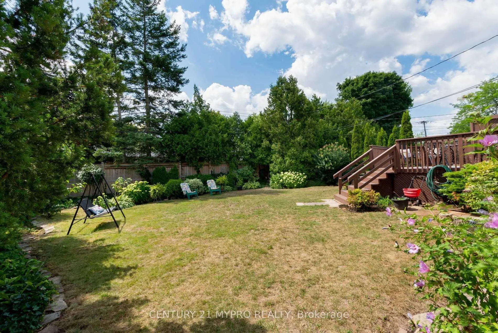 Photo 24 of 284 Hampton Heath Road, Burlington, Appleby — HOMEH
