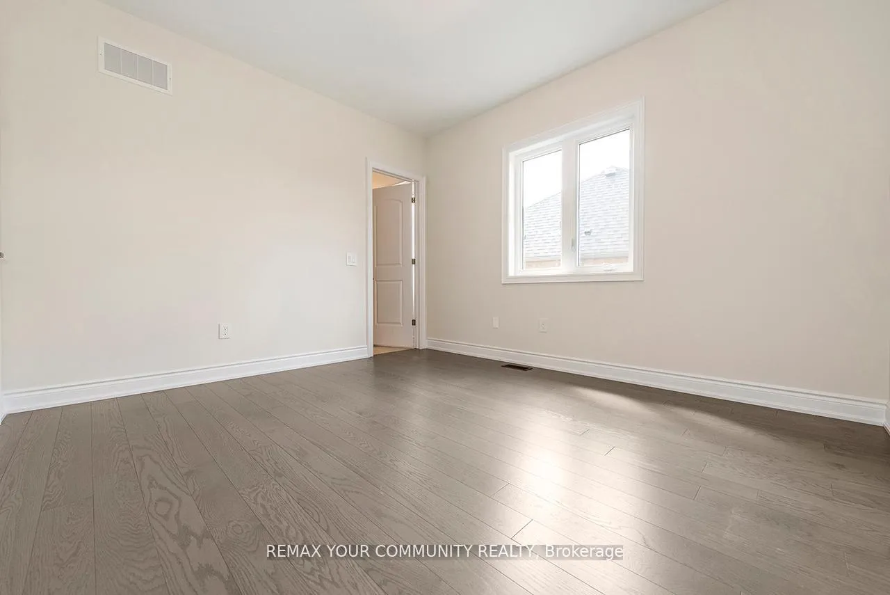Photo 26 of 73 James Walker Avenue, Caledon, Caledon East — HOMEH