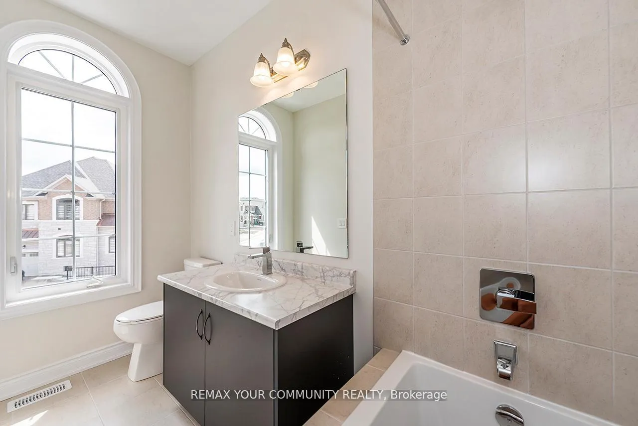 Photo 30 of 73 James Walker Avenue, Caledon, Caledon East — HOMEH