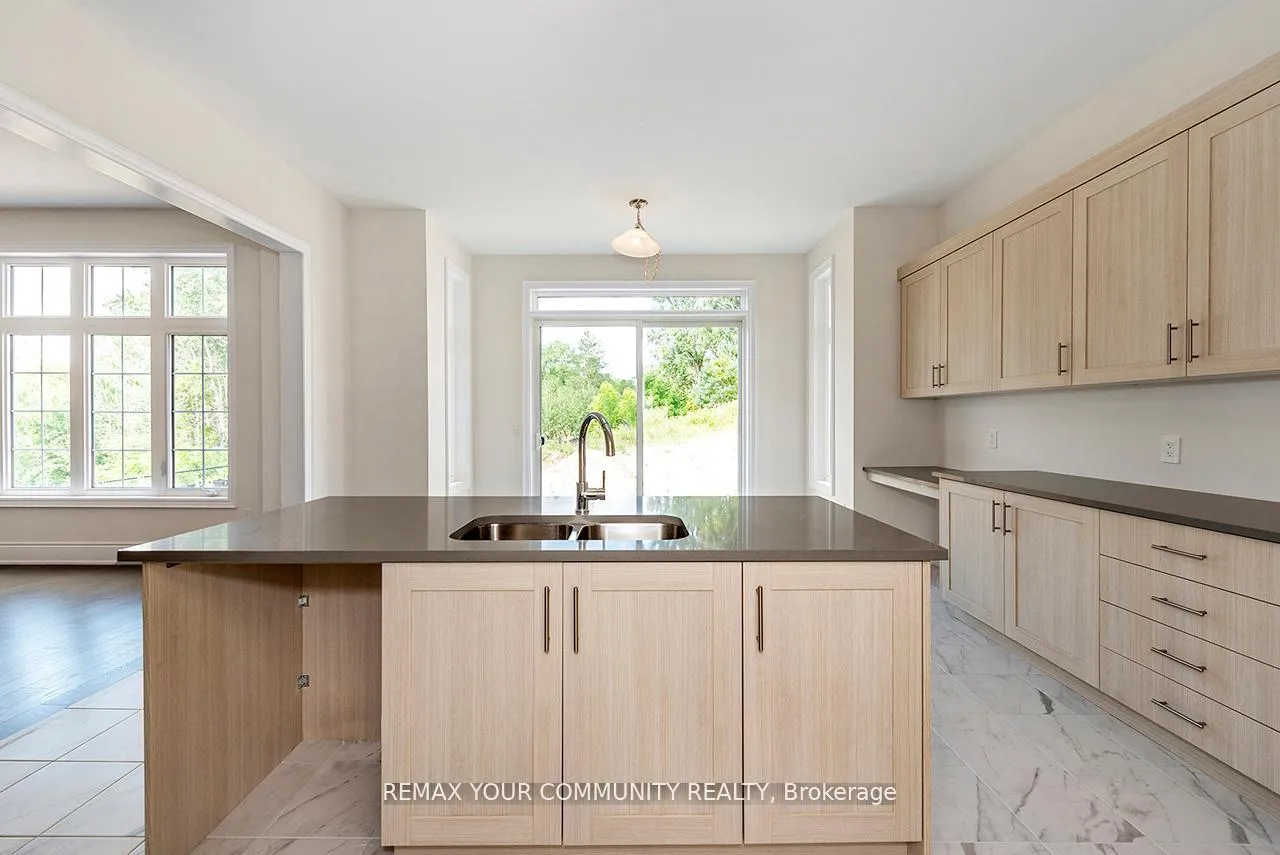 Photo 44 of 73 James Walker Avenue, Caledon, Caledon East — HOMEH