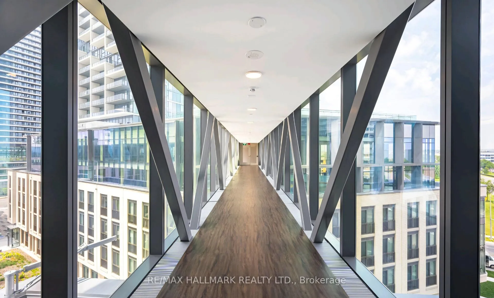Photo 11 of Unit 101, 7890 Jane Street, Vaughan, Vaughan Corporate Centre — HOMEH