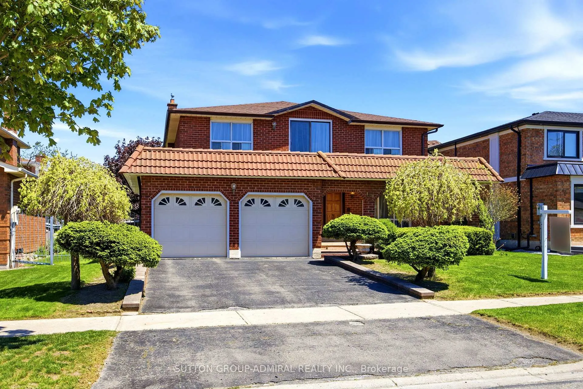 Photo 1 of 108 Benjamin Drive, Vaughan, East Woodbridge — HOMEH