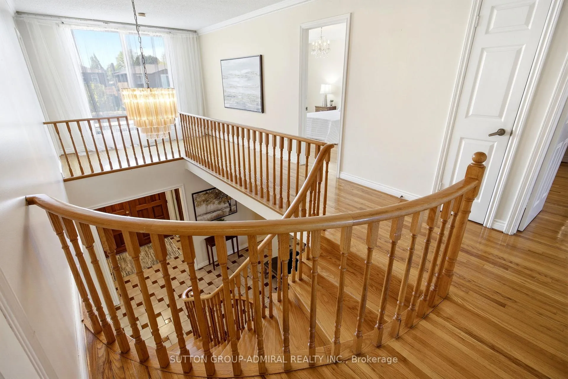 Photo 17 of 108 Benjamin Drive, Vaughan, East Woodbridge — HOMEH