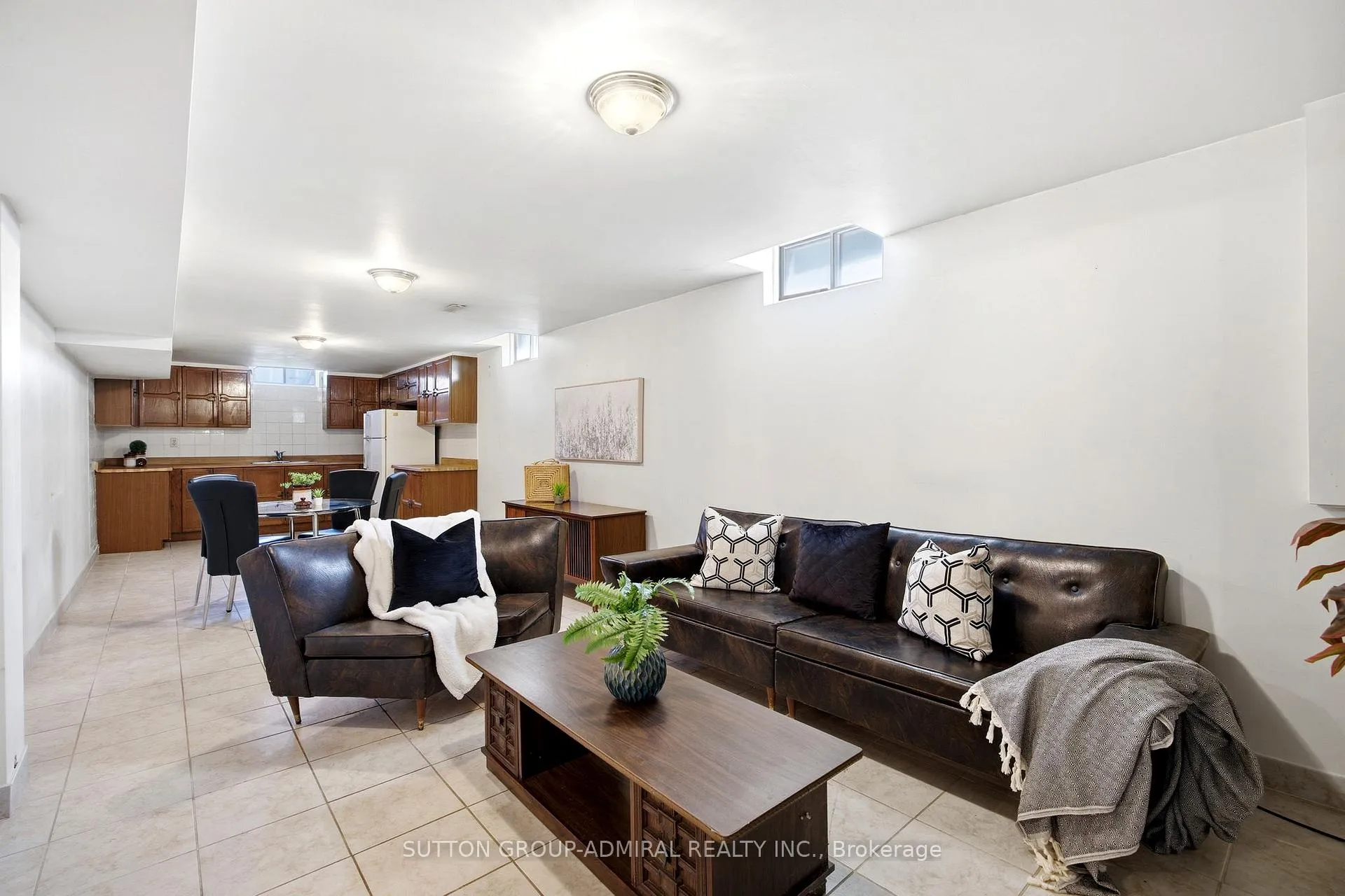 Photo 26 of 108 Benjamin Drive, Vaughan, East Woodbridge — HOMEH