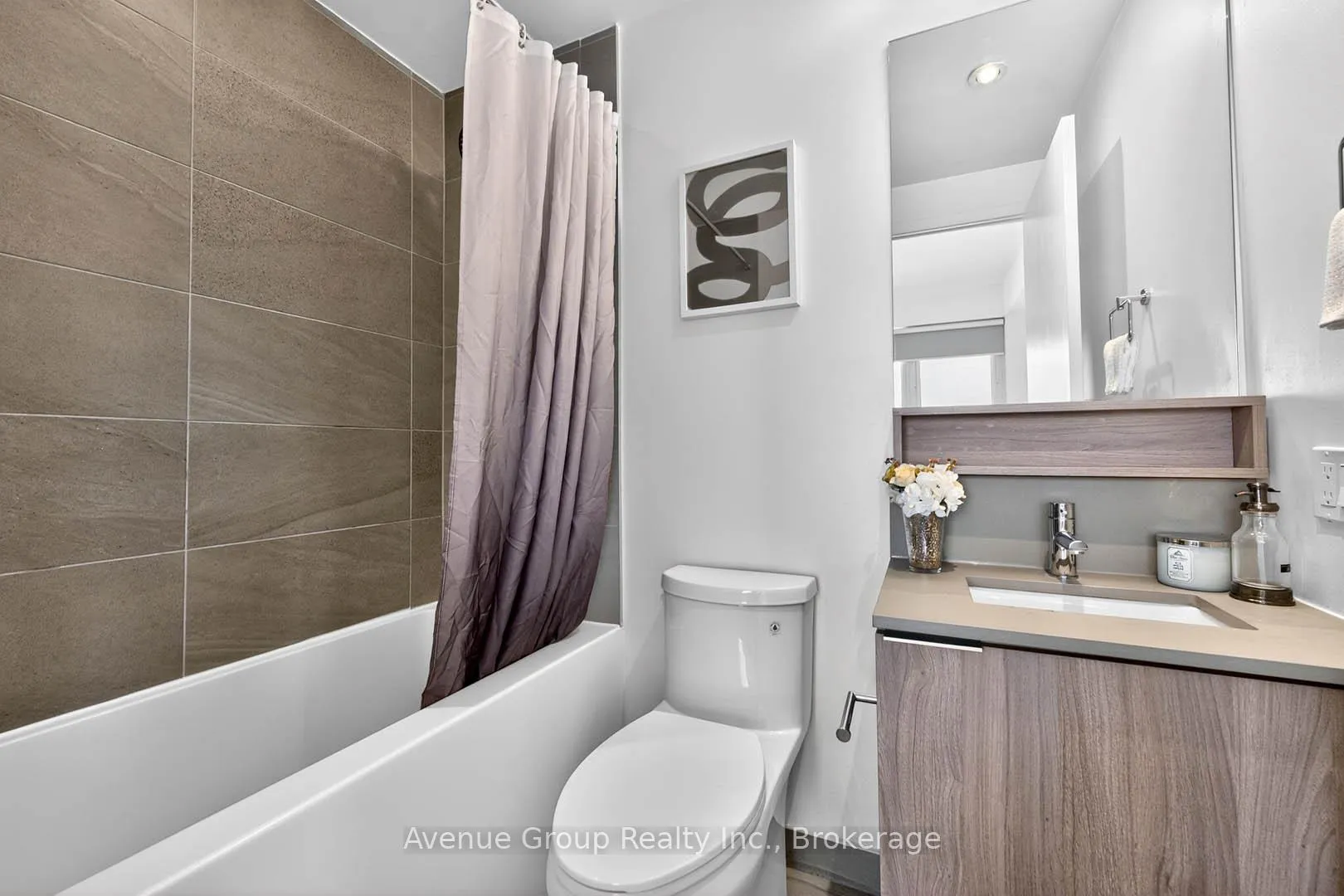 Photo 19 of Unit 5312, 950 Portage Parkway, Vaughan, Vaughan Corporate Centre — HOMEH