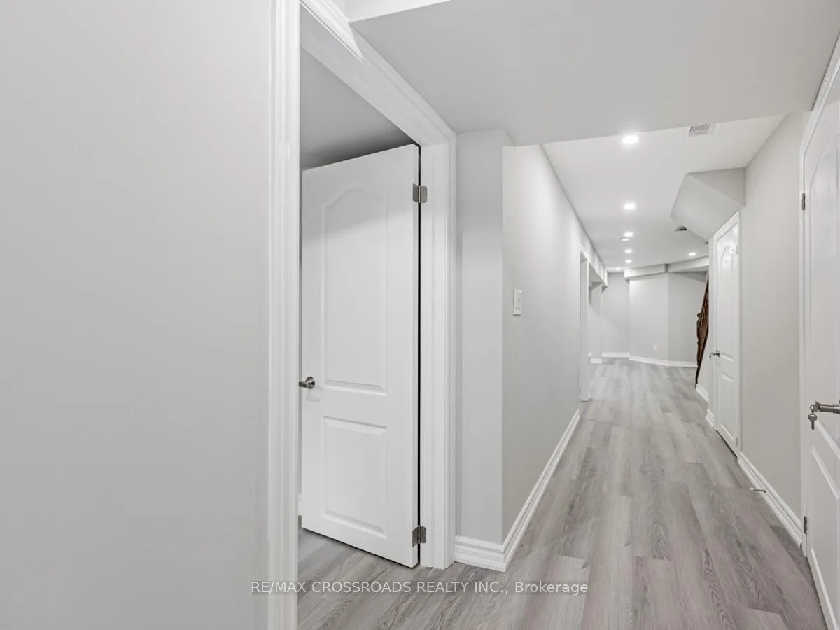 Photo 2 of 59 Bonnydon Crescent, Scarborough, Rouge — HOMEH