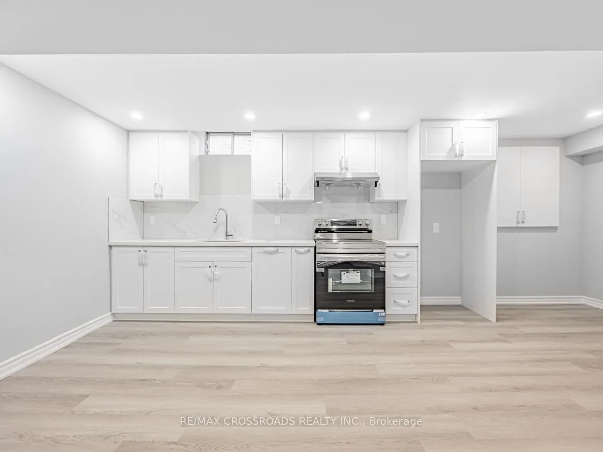 Photo 8 of 59 Bonnydon Crescent, Scarborough, Rouge — HOMEH