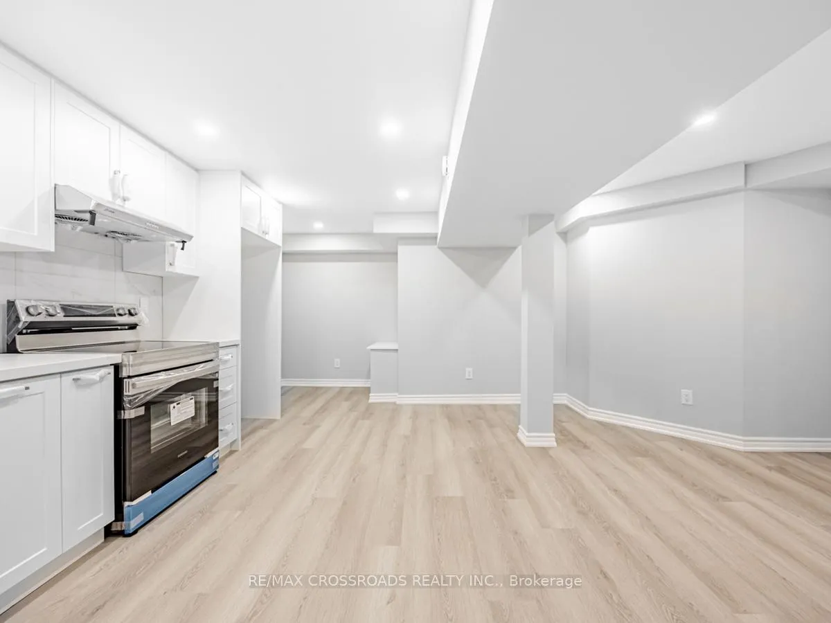 Photo 9 of 59 Bonnydon Crescent, Scarborough, Rouge — HOMEH