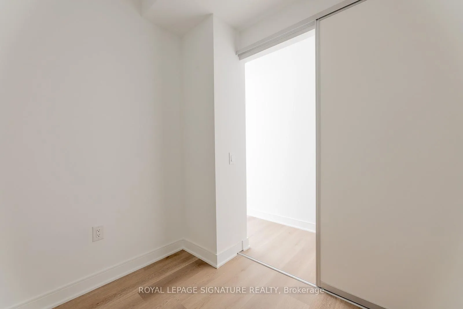Photo 15 of Unit 526, 86 Dundas Street E, Mississauga, Cooksville — HOMEH