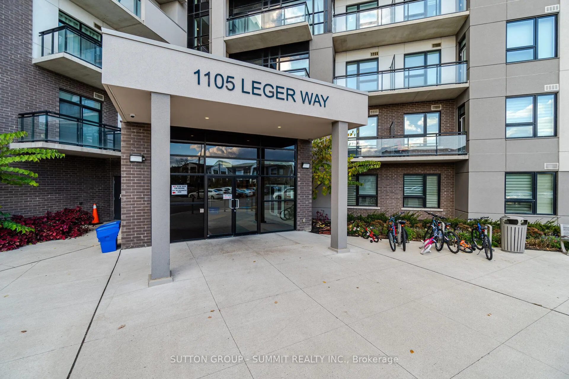 Photo 2 of Unit 410, 1105 Leger Way, Milton, Ford — HOMEH