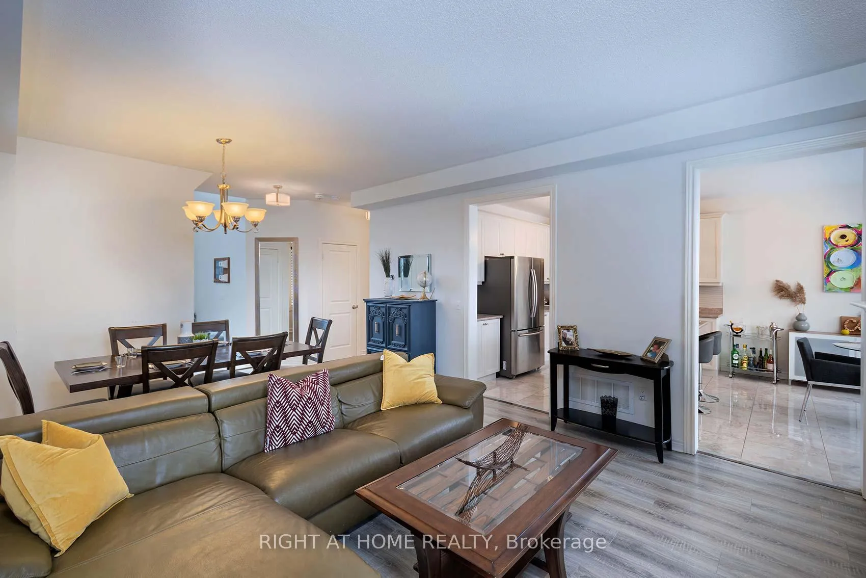 Photo 13 of 4437 Saw Mill Drive, Niagara Falls, Lyons Creek — HOMEH
