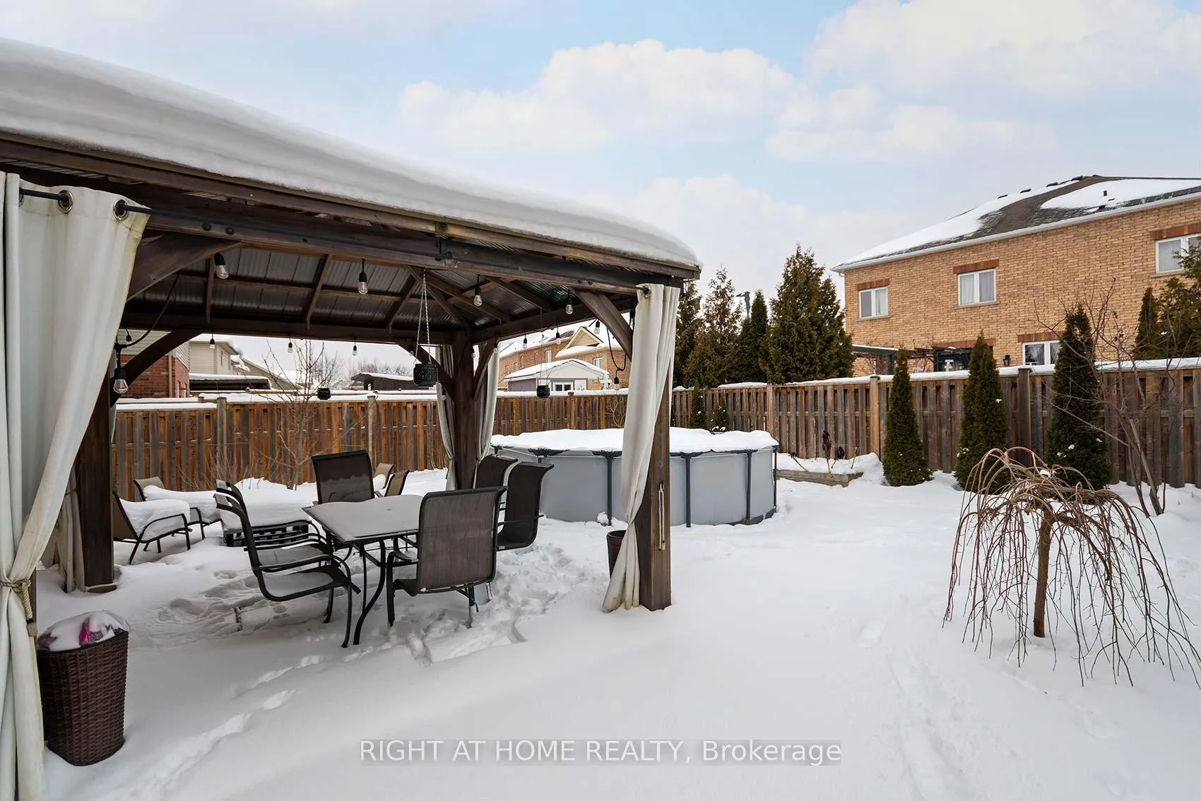 Photo 47 of 4437 Saw Mill Drive, Niagara Falls, Lyons Creek — HOMEH