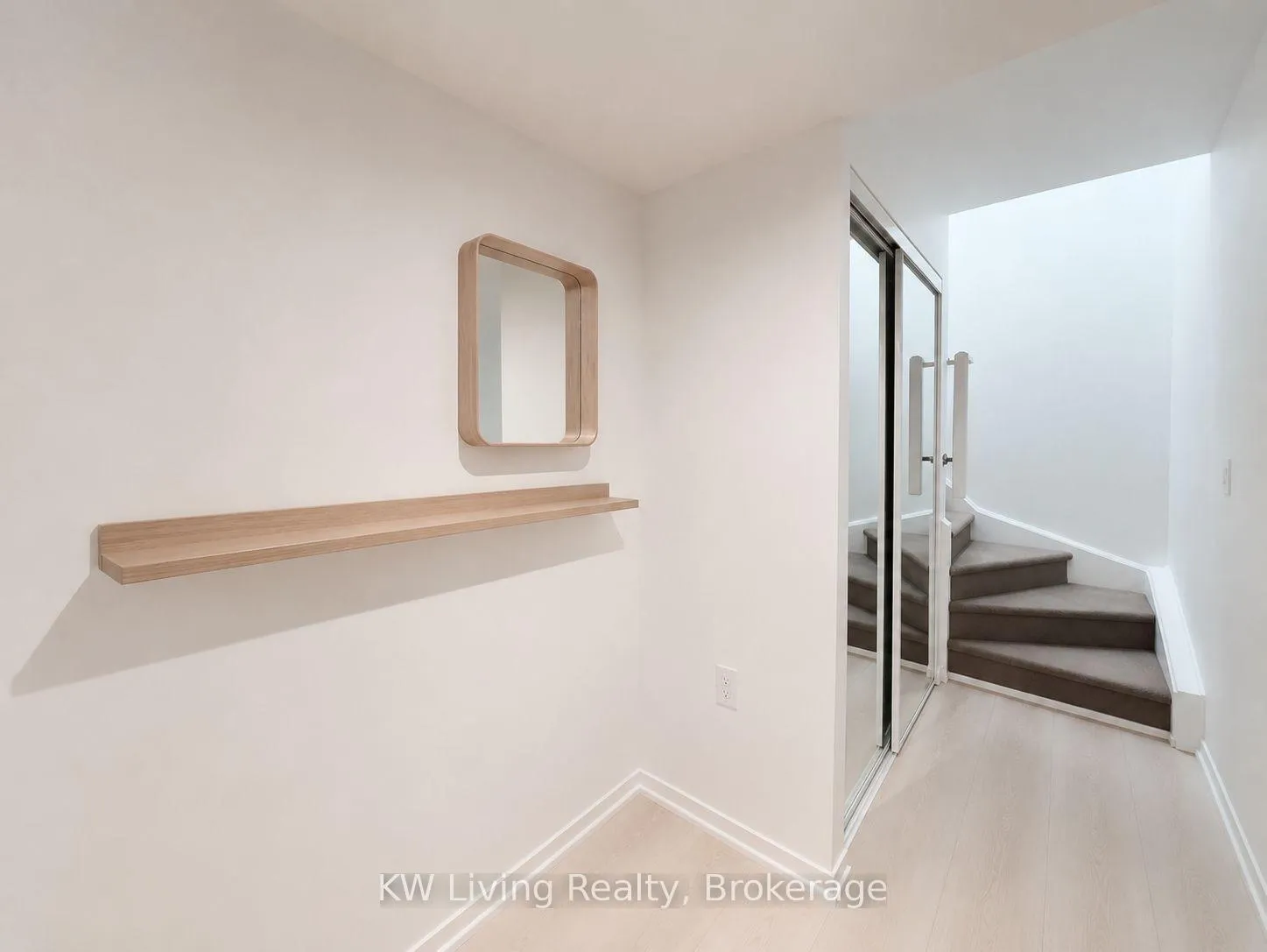Photo 5 of Unit 1211E, 36 Lisgar Street, Toronto, Little Portugal — HOMEH