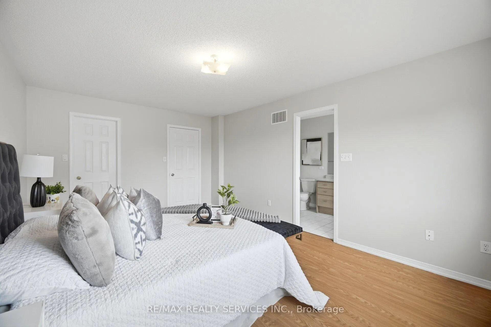 Photo 25 of 84 Pomell Trail, Brampton, Bram East — HOMEH