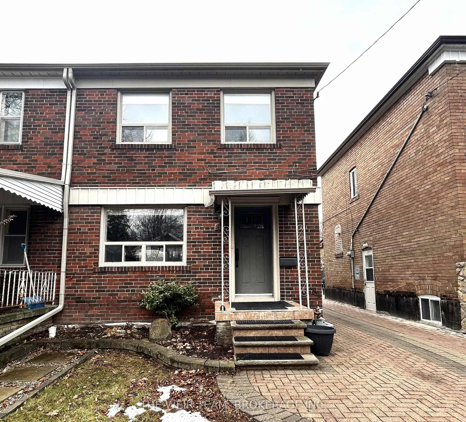 Photo 2 of Unit Main & 2nd Floor, 92 Highfield Road, Toronto, Greenwood-Coxwell — HOMEH