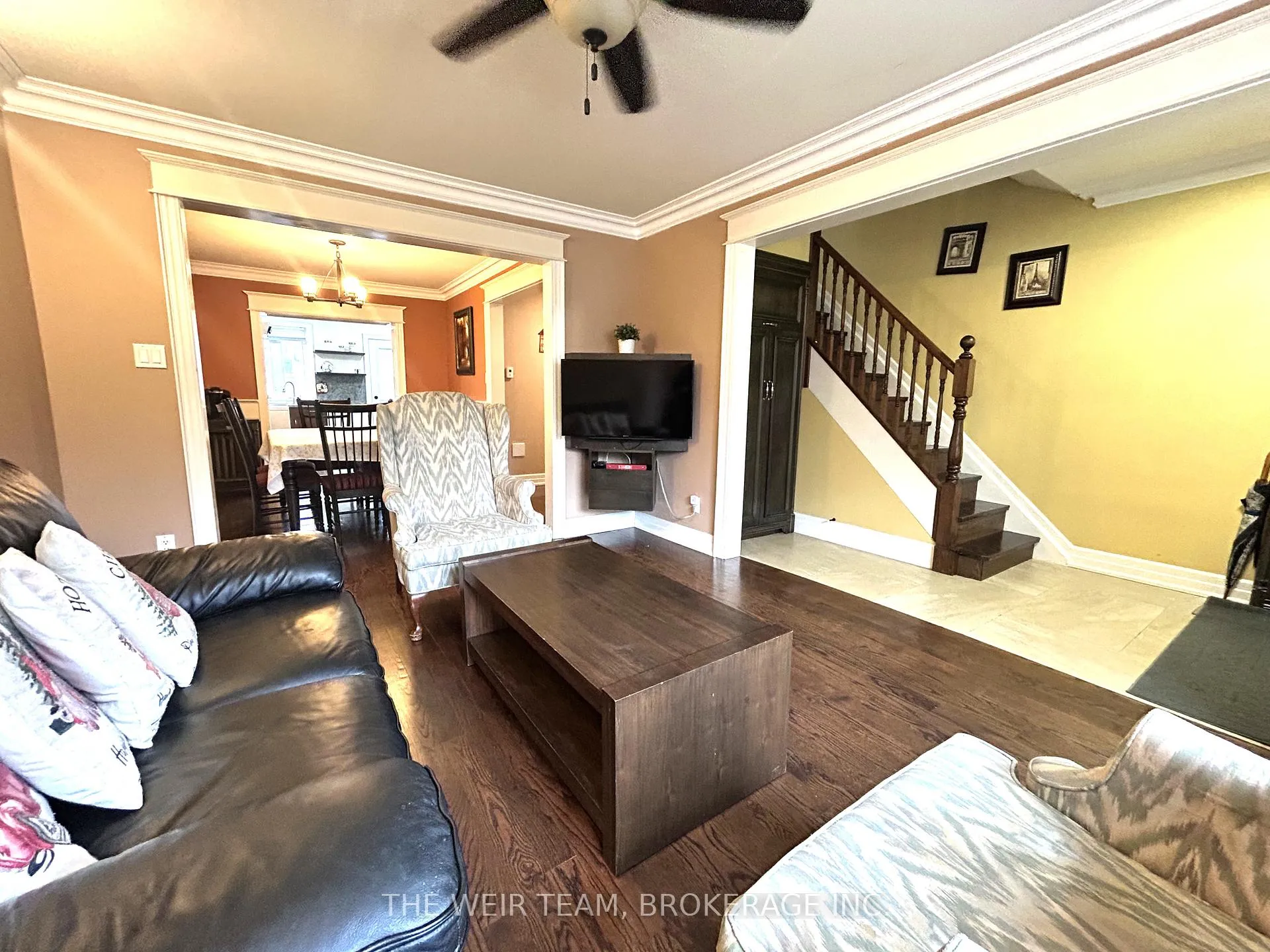 Photo 4 of Unit Main & 2nd Floor, 92 Highfield Road, Toronto, Greenwood-Coxwell — HOMEH