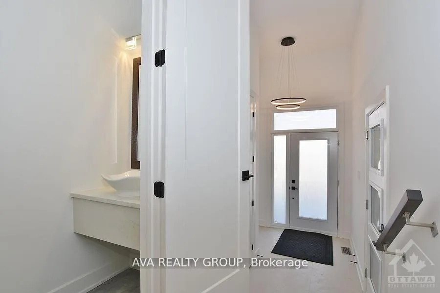 Photo 2 of Unit 0, 18 Gould Street, Ottawa, Ottawa West — HOMEH