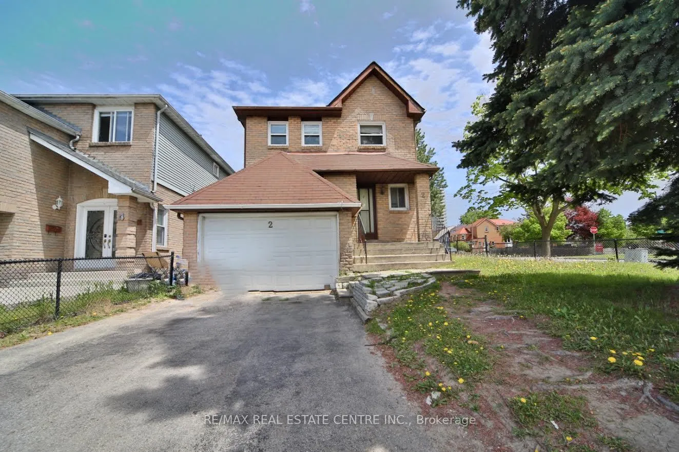 Photo 1 of 2 Roehampton Crescent, Brampton, Brampton South — HOMEH