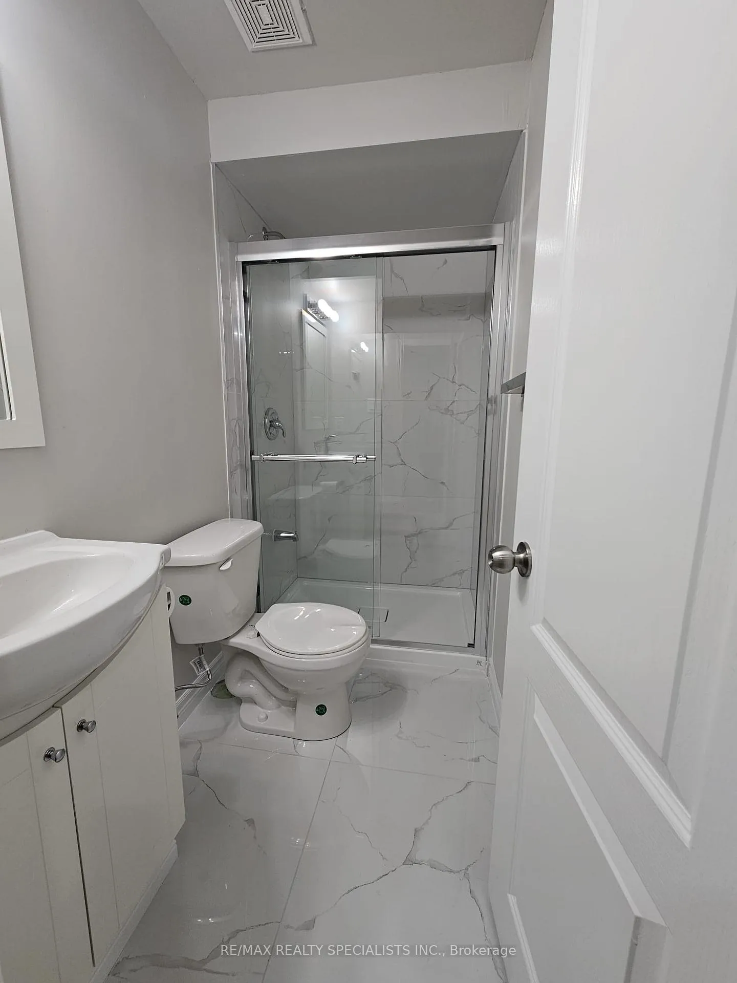 Photo 40 of 30 Bowsfield Drive, Brampton, Vales of Castlemore — HOMEH
