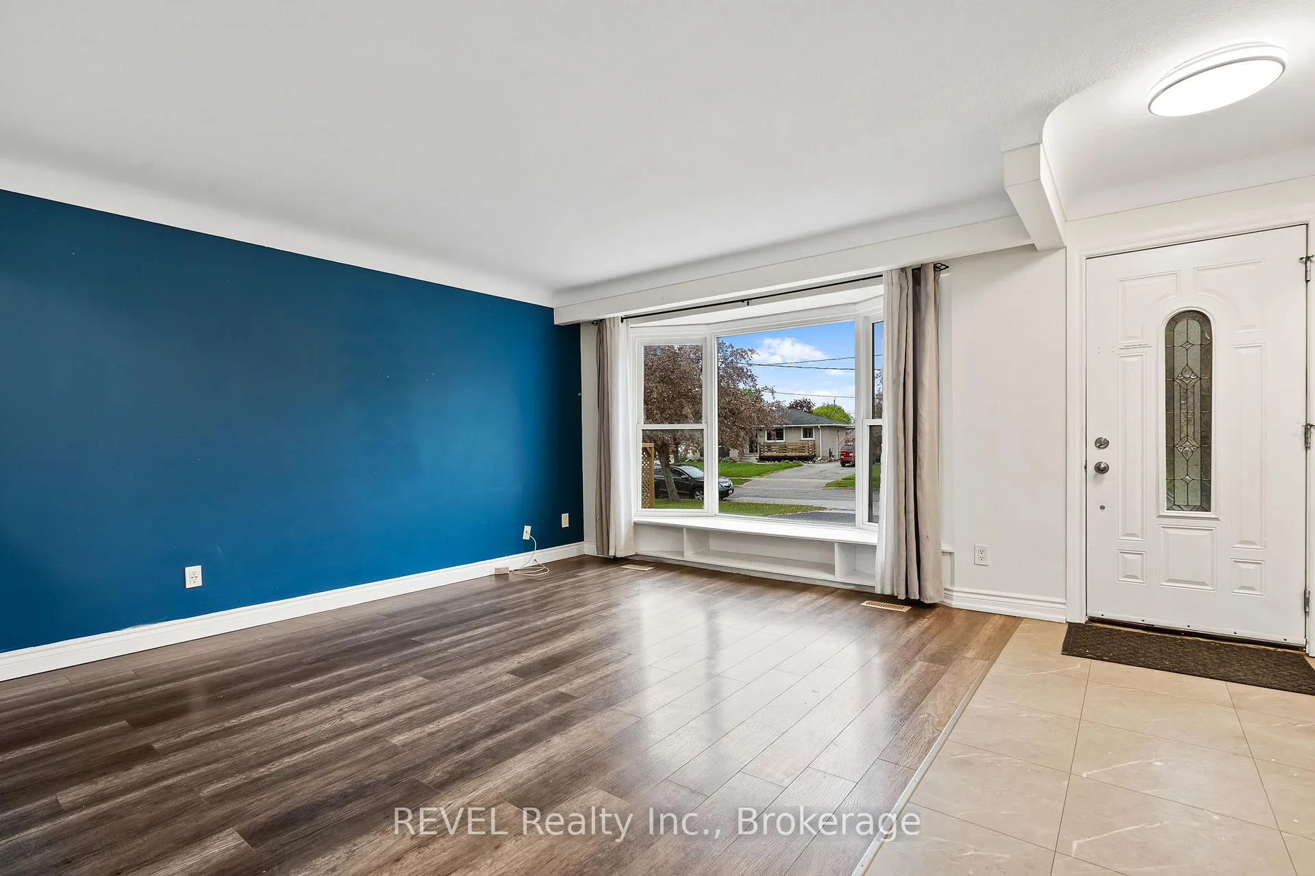 Photo 7 of 7 Rendale Avenue, St. Catharines, Carlton/Bunting — HOMEH