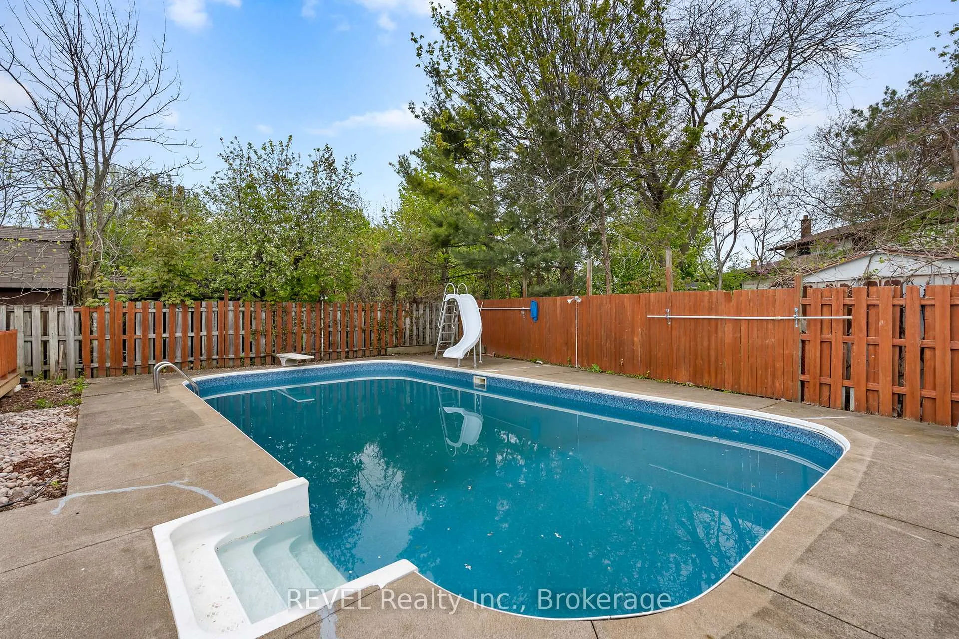Photo 27 of 7 Rendale Avenue, St. Catharines, Carlton/Bunting — HOMEH