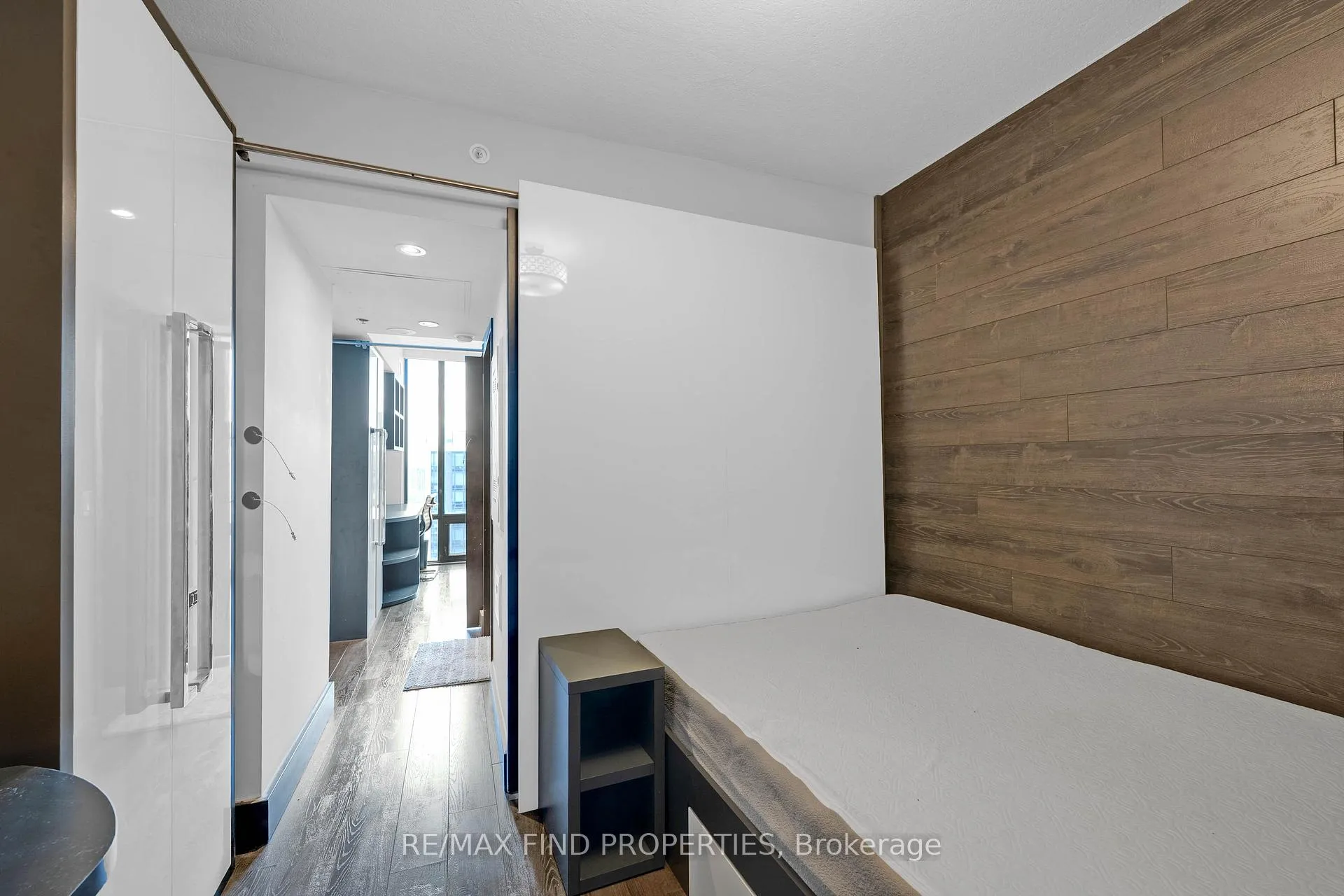 Photo 6 of Unit 2709, 330 Phillip Street, Waterloo — HOMEH