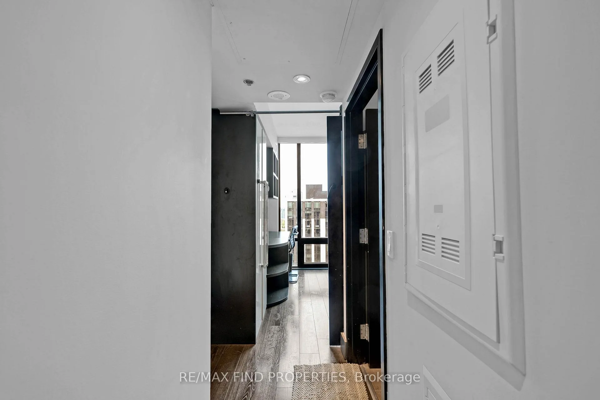 Photo 7 of Unit 2709, 330 Phillip Street, Waterloo — HOMEH