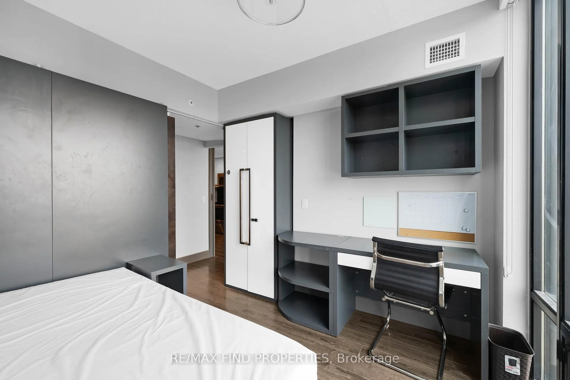 Photo 8 of Unit 2709, 330 Phillip Street, Waterloo — HOMEH